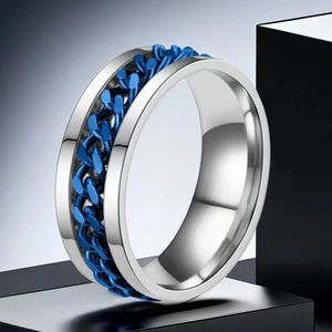 Polished silver stainless steel ring featuring a blue Cuban chain inlay design