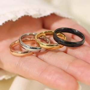 Bague Lisse en Acier Titane Minimaliste pour Femmes Hommes Poli Miroir Bague au Doigt Simple Bijoux de Mode
