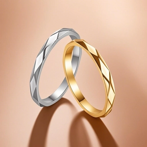 Elegant Stainless Steel Rhombus Geometric Ring For Women Gold Silver Rose Gold Rhinestone Inlaid Band Ring Fashion Jewelry