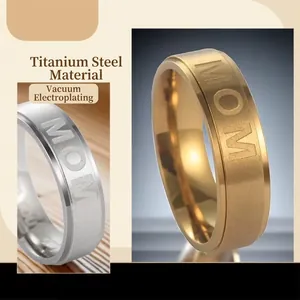 Polierter Titanstahlring mit MOM-Gravur in Gold- und Silbausführungen