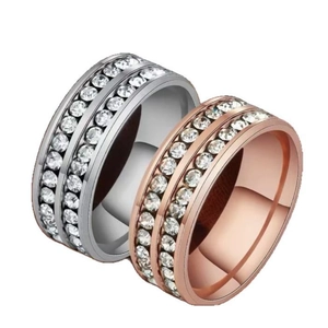 Bagues en acier titane avec double rangée de cristaux en argent et or rose