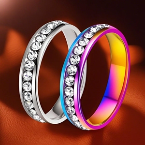 Mode Titane Acier Inoxydable Strass Bague d'Éternité Pour Femmes Sertissage Pavé Minimaliste Anneau Empilable Bijoux Cadeau
