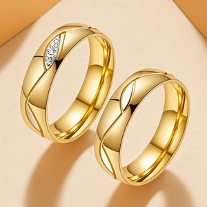 Stainless Steel Engraved Couple Rings Wave Design Polished Heart Pattern Zircon Inlaid Romantic Fashion Jewelry Men Women