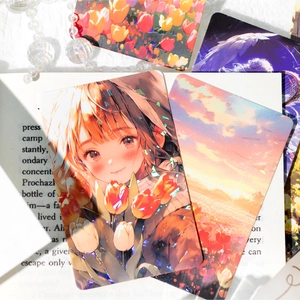 Carte decorative tema primavera con illustrazioni anime ed effetto glitter oro conchiglia