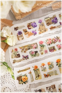 Λεπτομέρεια από vintage washi tapes με τριαντάφυλλα και πεταλούδες για scrapbooking και DIY