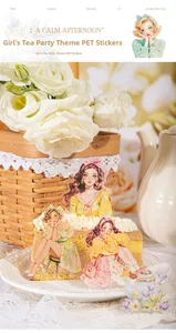 Adesivi in PET impermeabili con ragazze vintage applicati su una torta a tema tè