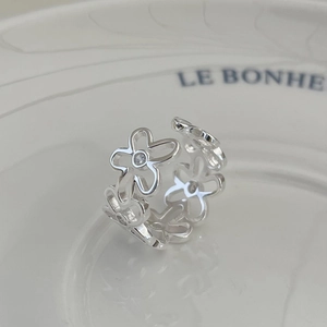 925 Sterling Silver Hollow Flower Open Ring Adjustable Zirconia Floral Daisy Minimalist Finger Ring For Women Jewelry