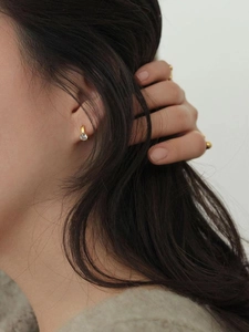 Elegant gold S925 sterling silver hoop earrings with round sparkling cubic zirconia