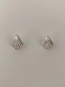 925 Sterling Silver Shell Stud Earrings Vintage Scallop Minimalist Korean Fever Same Style Women Fashion Jewelry Accessory