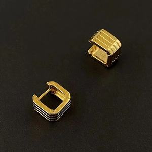 925 Sterling Silver Square Huggie Hoop Earrings For Women Ribbed Vertical Stripe Geometric Minimalist Korean Style Jewelry Gift