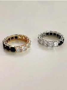 Bague éternité en argent S925 avec cristaux carrés en finitions or et argent