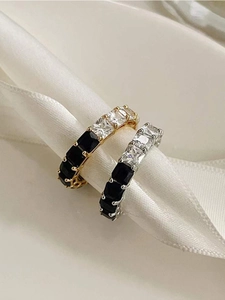 Bagues en argent 925 avec zircons carrés dorés et argentés sur ruban de soie blanc