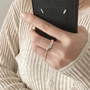Minimalist 925 sterling silver bamboo joint open ring worn by model on finger