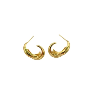 Orecchini a cerchio a spirale in argento 925 placcati oro con design a C stile elegante