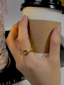 Polished gold chain link ring in 925 sterling silver minimalist style for daily wear