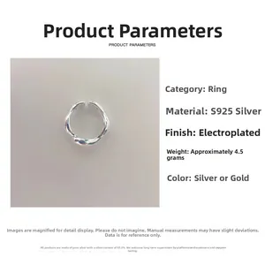 Macro detail showing the elegant S925 sterling silver wavy open ring with a 4.5g weight info