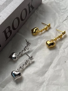 Elegant 925 sterling silver Love heart drop earrings in gold and silver finish