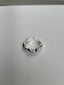 Elegant 925 sterling silver wavy open ring with minimalist fluid polished design