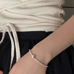 925 sterling silver beaded bracelet for women with a central polished spherical bead