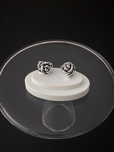 Vintage 925 Sterling Silver Rose Flower Stud Earrings For Women Thai Silver Oxidized Floral Design Elegant Jewelry Gift