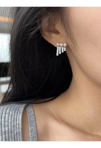 Exquisite S925 silver fringe earrings with white pearls and micro-set zirconia crystals