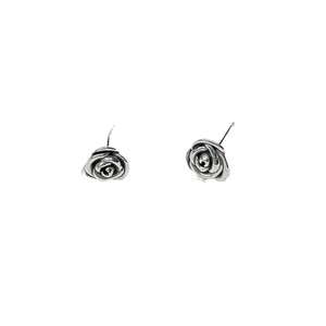 Exquisite 925 sterling silver vintage rose stud earrings with detailed petal texture