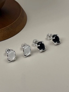 Orecchini a Bottone in Argento Sterling 925 Retro Onice Nero Calcedonio Bianco Minimalisti Geometrici Stile Ins Gioielli Donna