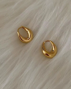 Boucles d'oreilles créoles gouttes en argent 925 doré poli avec finition miroir