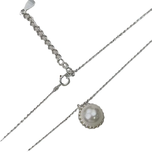 Minimalist S925 sterling silver necklace featuring a round pearl pendant with scalloped edges