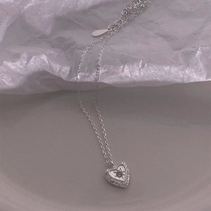 Collier minimaliste en argent sterling 925 avec pendentif cœur et gravure d'étoile
