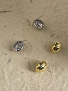 Elegant 925 sterling silver bean stud earrings in polished gold and silver finishes