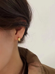 Schicke 925 Sterling Silber Wassertropfen Ohrringe mit poliertem Goldfinish für Damen
