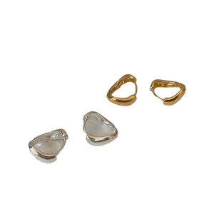 Polished 925 sterling silver organic geometric hoop earrings in gold and silver finishes