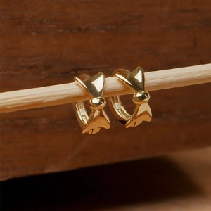 Elegant S925 Sterling Silver Bowknot Hoop Earrings Korean Minimalist Gold Silver Bow Knot Ear Jewelry For Women Daily Wear
