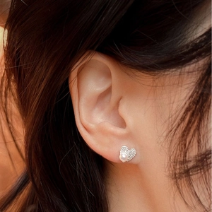 Elegant heart-shaped freshwater pearl earrings with micro-set zircons on silver studs