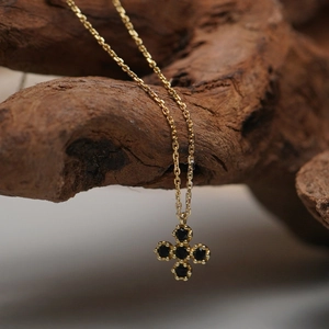 925 Sterling Silver Black Zirconia Four Leaf Clover Pendant Necklace For Women Vintage Minimalist Jewelry Gold Silver Plated