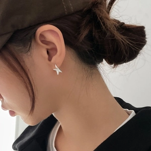 Orecchini a lobo a stella in argento sterling 925 minimalisti per un elegante look quotidiano
