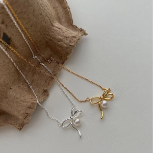 Ensemble élégant de colliers nœud en argent sterling 925 avec perles dorées et argentées