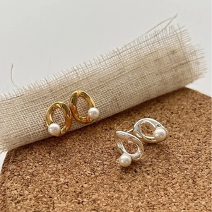 925 Sterling Silver Natural Freshwater Pearl Earrings Irregular Twist Hoop Stud Earrings For Women Minimalist French Retro Jewelry