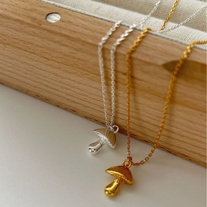 925 sterling silver mushroom pendant necklace in polished gold and silver finishes