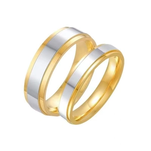 Ensemble de bagues de couple bicolores en acier inoxydable avec centre mat et bords dorés