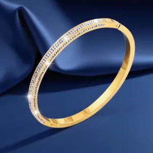 Luxury Stainless Steel Rhinestone Bangle For Women Fashion Non-fading Titanium Steel Bracelet Elegant Party Jewelry Gift