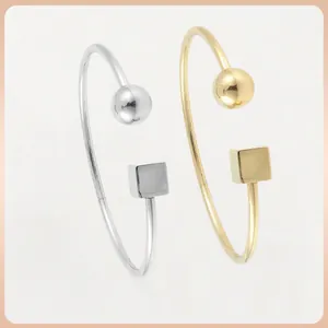 Bracelets ouverts en acier titane avec boule et carré minimalistes en or et en argent