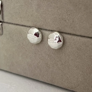 925 Sterling Silver Hammered Stud Earrings Round Ball Textured Retro Minimalist Geometric Ear Jewelry For Women Daily