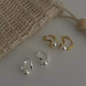 Boucles d'Oreilles Künstliche Perles en Argent Sterling 925 Ligne Torsadée Créoles Géométriques Style Minimaliste pour Femme Bijoux Mariage