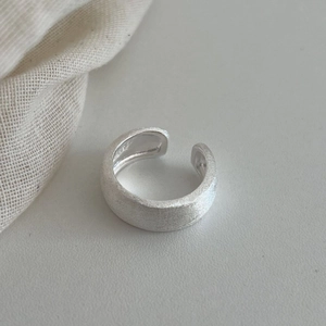 Minimalist S925 sterling silver open ring with brushed matte finish and polished inner band