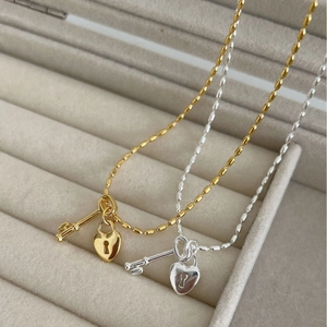 925 sterling silver heart lock and key pendant necklace with delicate ball chain style