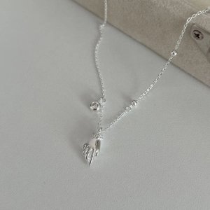 925 silver necklace featuring a magnet heart palm pendant with crystal accents for couples