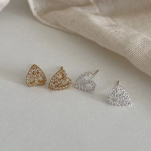 Sparkling 925 sterling silver heart earrings set with micro-inlaid cubic zirconia