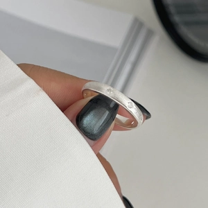 Bague mate en argent sterling S925 ornée de zircons cubiques pour femmes style minimal